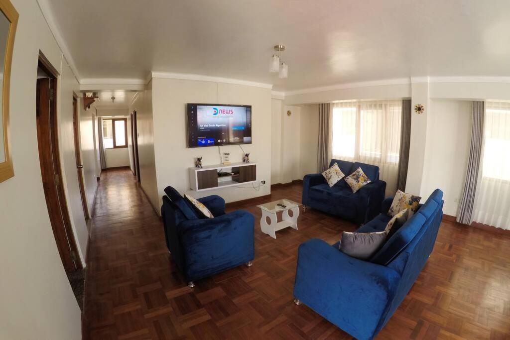 Centric & Cozy With Garage Appartement *